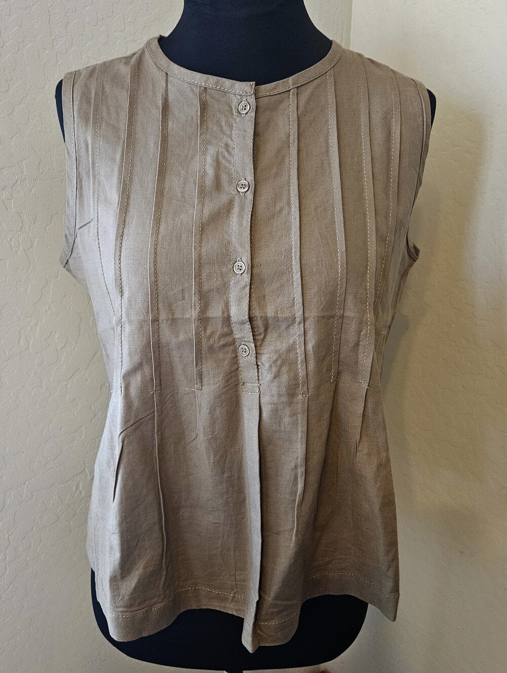 NWT Sleeveless Pintuck Taupe Women's Linen Blouse Top  Sz M